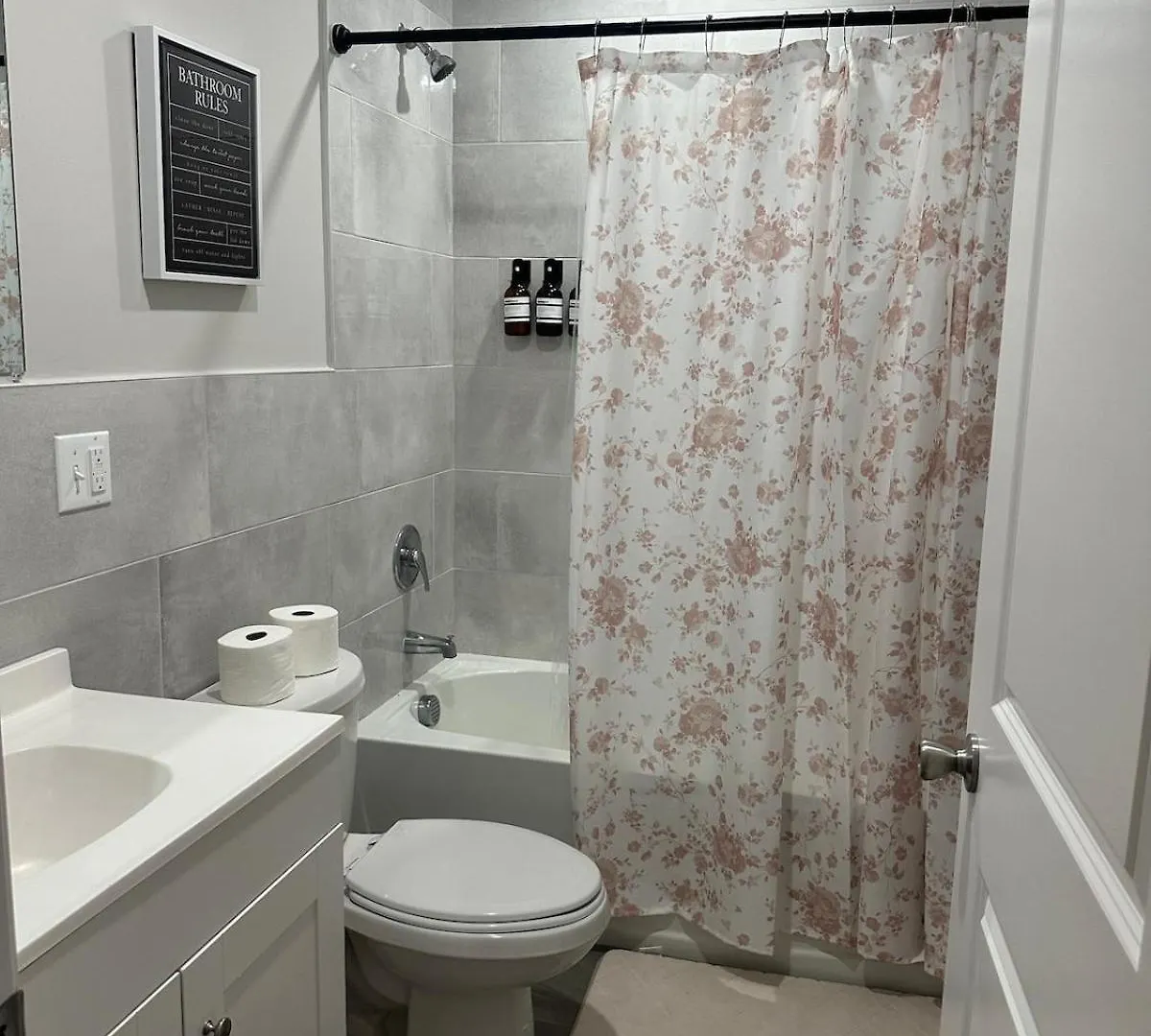 Spacious 6 Bedroom Home With Nyc Access & Parking! Newark