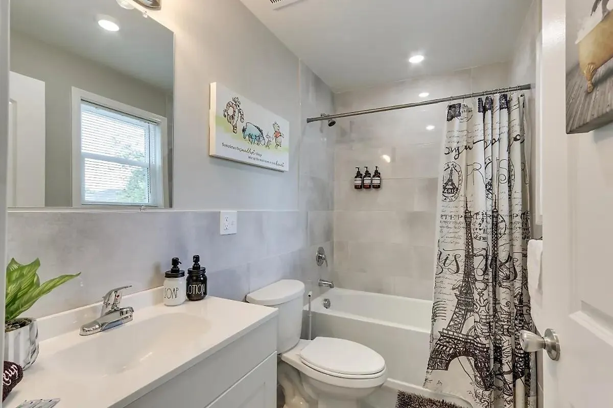 Spacious 6 Bedroom Home With Nyc Access & Parking! 뉴어크 미국